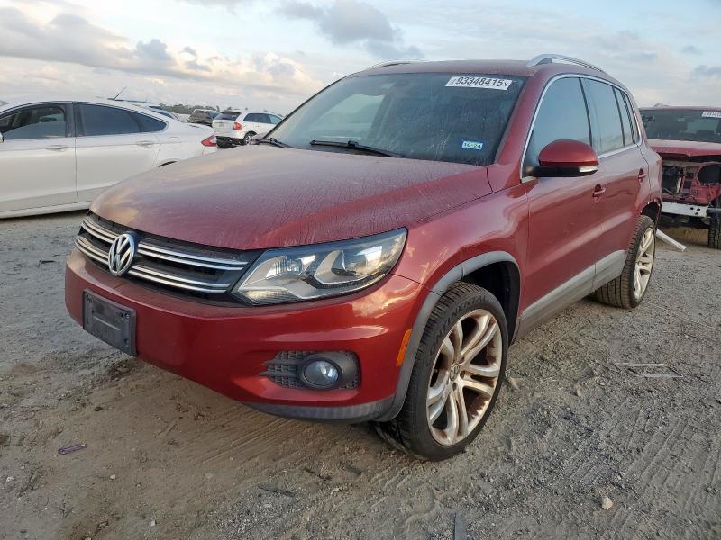 2013 VOLKSWAGEN TIGUAN S, 