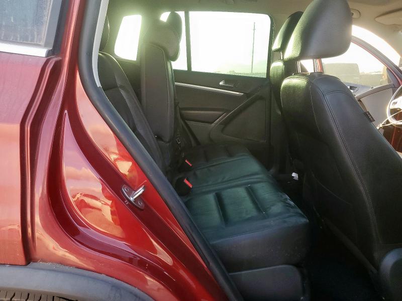 WVGAV7AX5DW035884 - 2013 VOLKSWAGEN TIGUAN S Czerwony zdjęcie 10