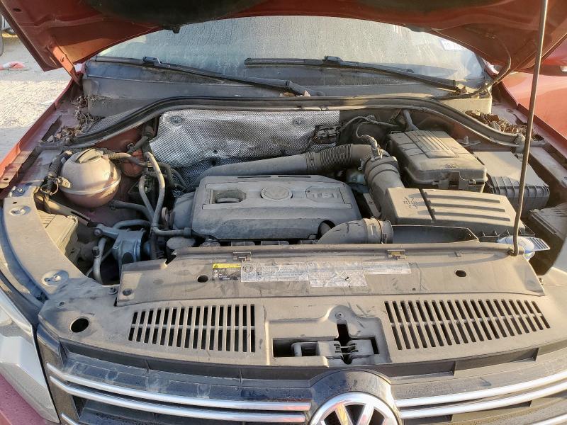 WVGAV7AX5DW035884 - 2013 VOLKSWAGEN TIGUAN S Czerwony zdjęcie 11
