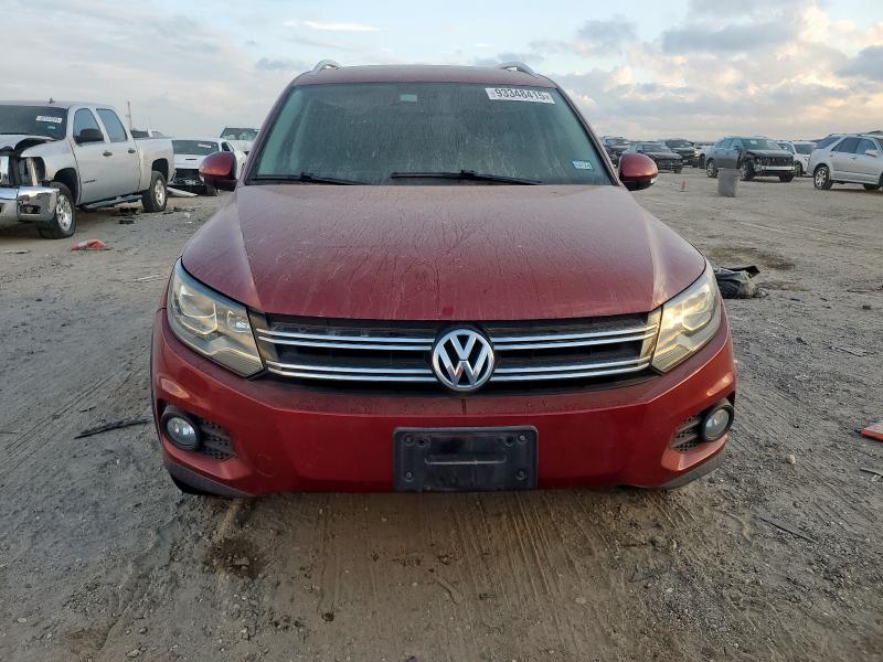 WVGAV7AX5DW035884 - 2013 VOLKSWAGEN TIGUAN S Czerwony zdjęcie 5