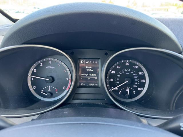 5NMZTDLB7JH073130 - 2018 HYUNDAI SANTA FE S GRAY photo 8