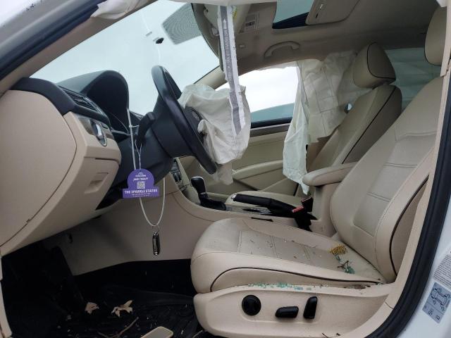 1VWBT7A36HC054766 - 2017 VOLKSWAGEN PASSAT SE WHITE photo 7