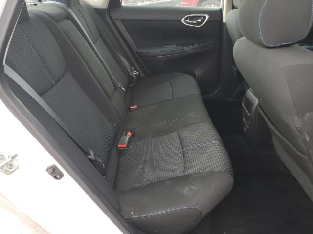 3N1AB7AP8JY263706 - 2018 NISSAN SENTRA S WHITE photo 10