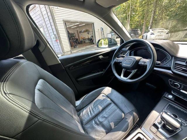 WA1BNAFY0J2224706 - 2018 AUDI Q5 PREMIUM PLUS BLACK photo 5