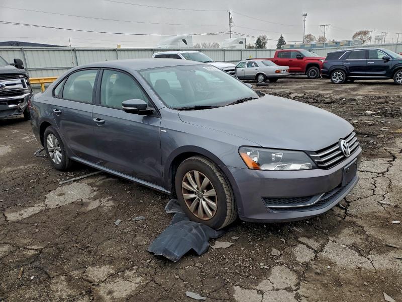 1VWAT7A33EC113876 - 2014 VOLKSWAGEN PASSAT S GRAY photo 4