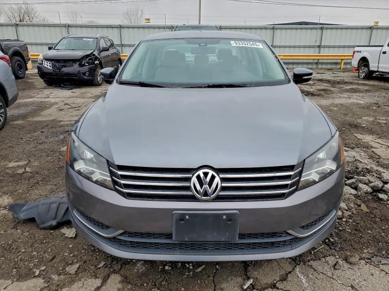 1VWAT7A33EC113876 - 2014 VOLKSWAGEN PASSAT S GRAY photo 5