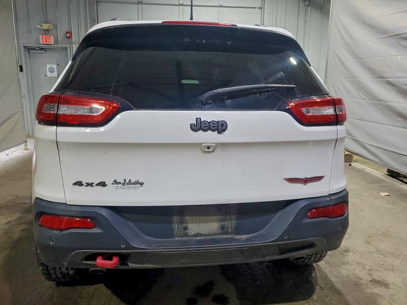 1C4PJMBS0GW104576 - 2016 JEEP CHEROKEE TRAILHAWK WHITE photo 6