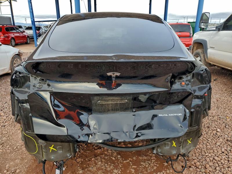 7SAYGAEE1NF484376 - 2022 TESLA MODEL Y BLACK photo 6