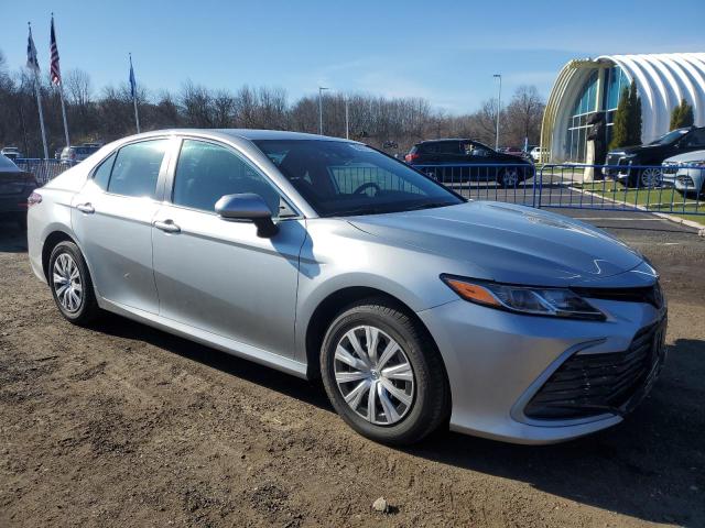 4T1C31AK0PU055024 - 2023 TOYOTA CAMRY LE SILVER photo 4