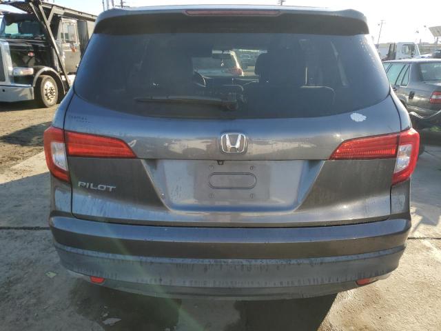 5FNYF5H17JB033169 - 2018 HONDA PILOT LX Сұр фото 6