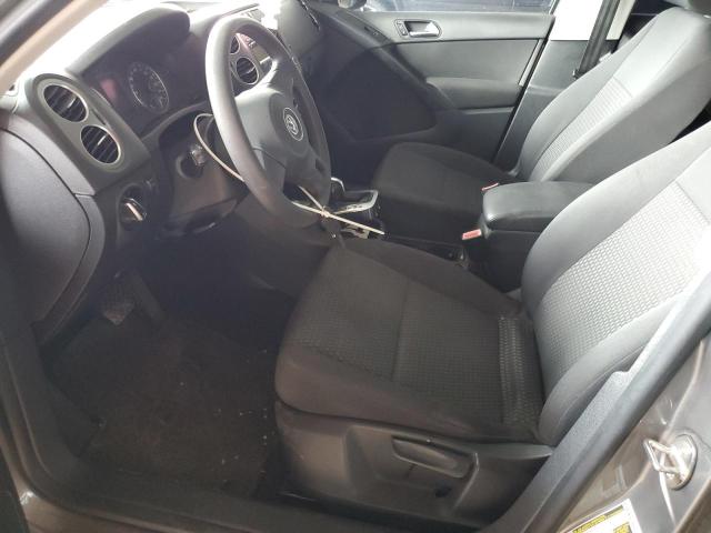 WVGAV7AX9BW559052 - 2011 VOLKSWAGEN TIGUAN S CHARCOAL photo 7