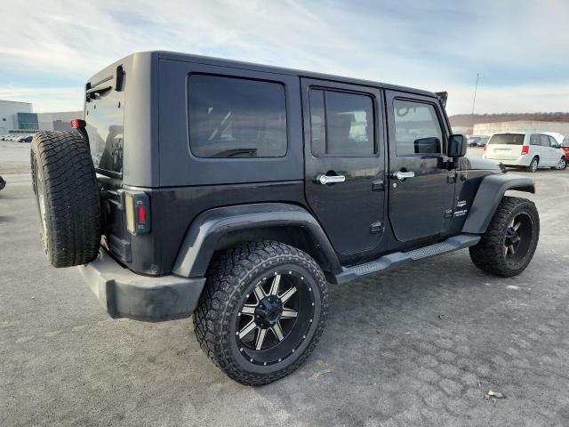 1J4GA59109L728993 - 2009 JEEP WRANGLER U SAHARA BLACK photo 3