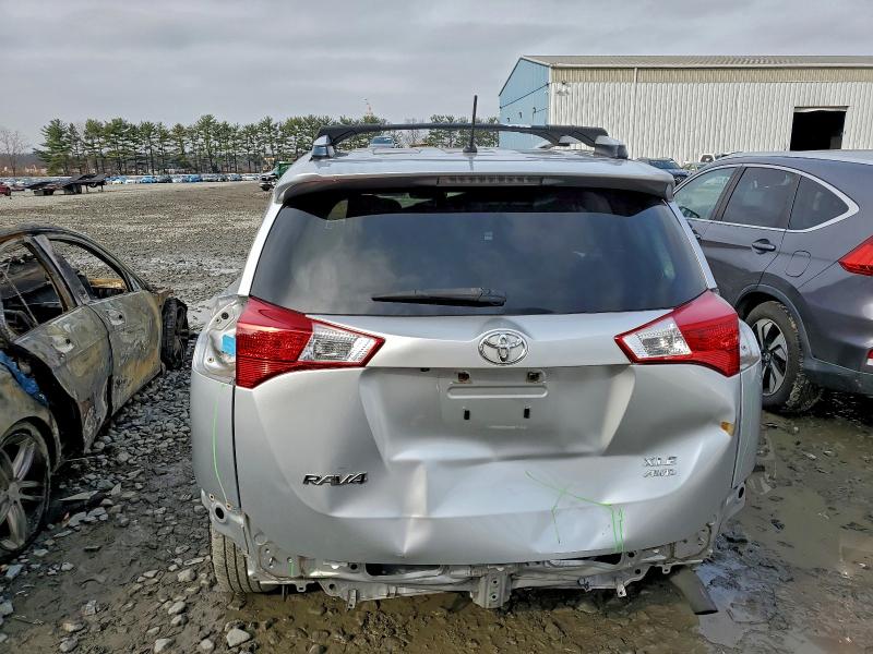 JTMRFREV3DD006999 - 2013 TOYOTA RAV4 XLE SILVER photo 6
