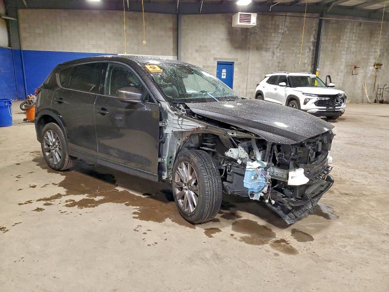 JM3KFBDM8K0658126 - 2019 MAZDA CX-5 GRAND TOURING GRAY photo 4