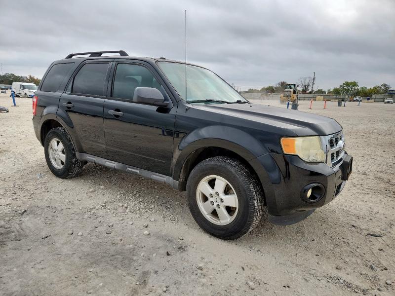 1FMCU0D7XCKC42968 - 2012 FORD ESCAPE XLT 黑色 照片 4