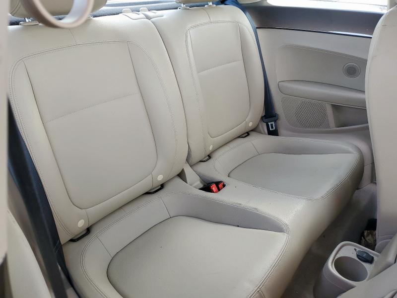 3VWJP7AT1DM682663 - 2013 VOLKSWAGEN BEETLE BROWN photo 10