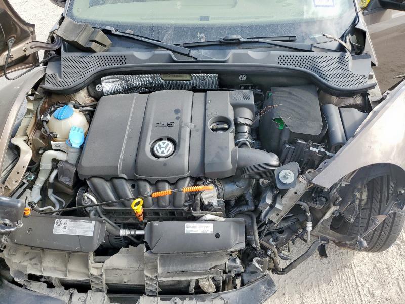 3VWJP7AT1DM682663 - 2013 VOLKSWAGEN BEETLE BROWN photo 11