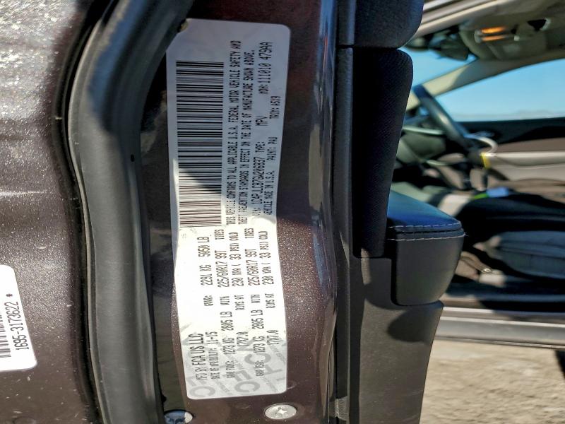 1C4PJLCB7GW206837 - 2016 JEEP CHEROKEE LATITUDE 灰色 照片 13