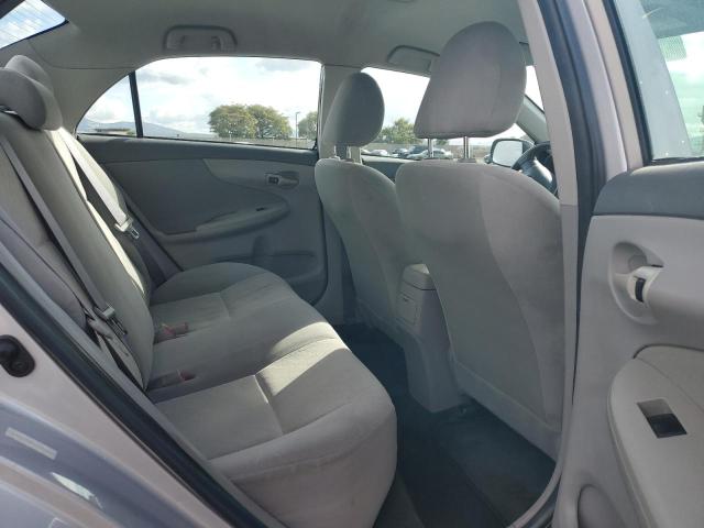 1NXBU40EX9Z061924 - 2009 TOYOTA COROLLA BASE Արծաթագույն լուսանկար 10