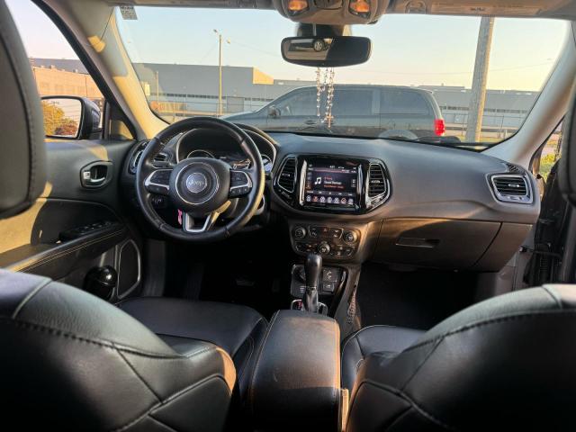 3C4NJDCB7MT503461 - 2021 JEEP COMPASS LIMITED ნაცრისფერი ფოტო 9