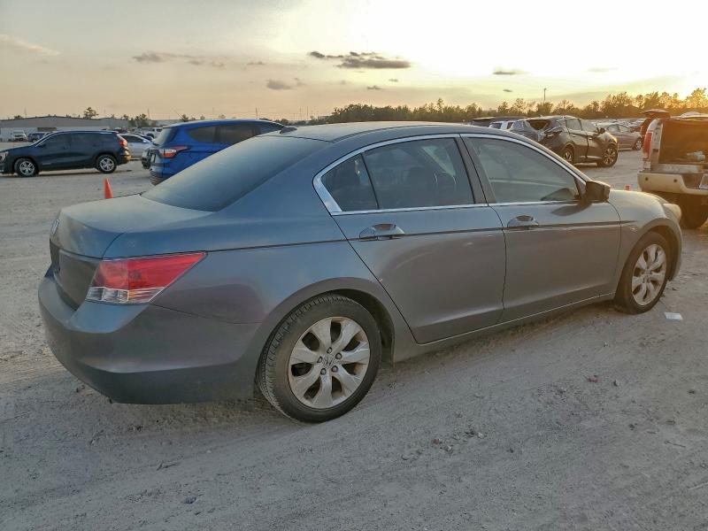 JHMCP26818C030571 - 2008 HONDA ACCORD EXL GRAY photo 3