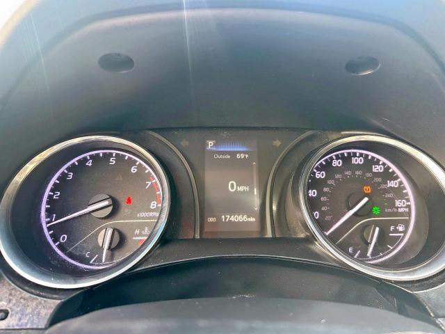 4T1B11HK4JU662333 - 2018 TOYOTA CAMRY L BLACK photo 8