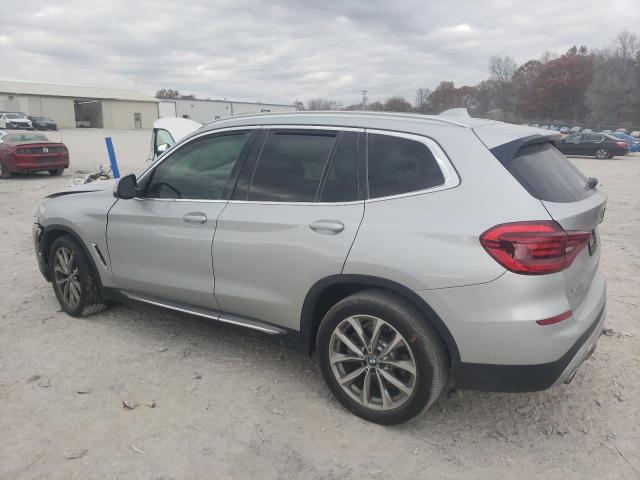 5UXTR9C59KLP90011 - 2019 BMW X3 XDRIVE30I Argent photo 2