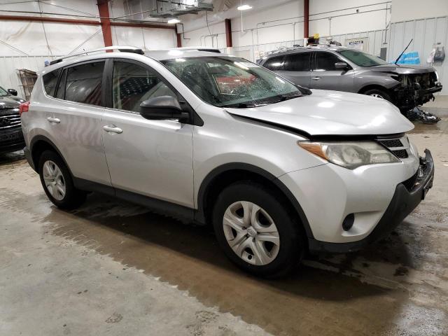 JTMBFREV3FD100739 - 2015 TOYOTA RAV4 LE SILVER photo 4