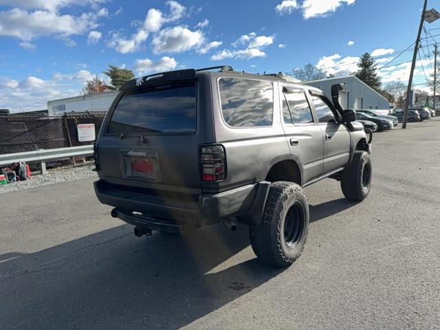 JT3HN86R3V0092631 - 1997 TOYOTA 4RUNNER SR5 BROWN photo 4