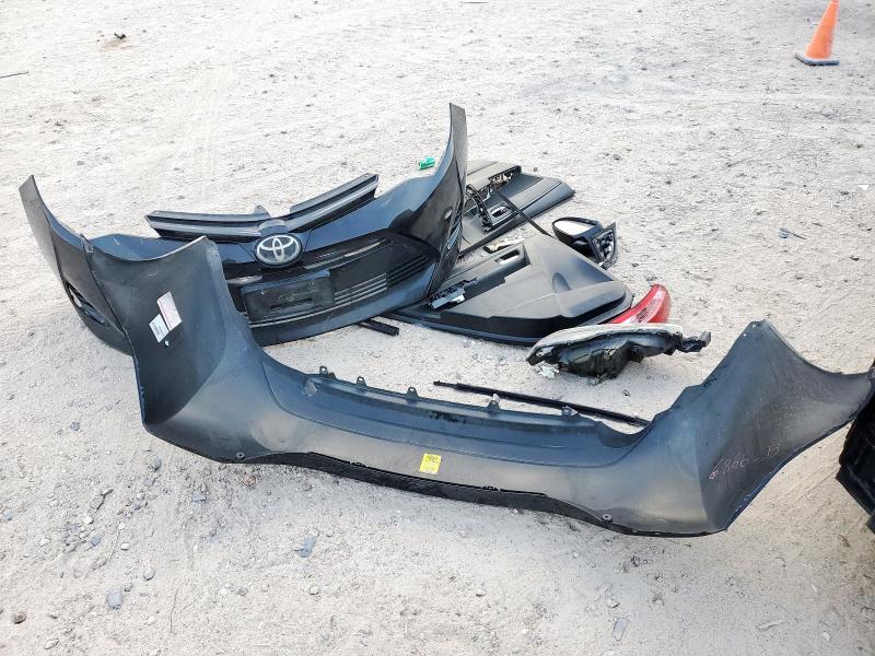 5YFBURHE2JP840788 - 2018 TOYOTA COROLLA L Qara foto 12