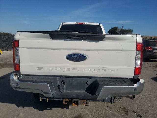 1FT7X2B60KEE91411 - 2019 FORD F250 SUPER DUTY WHITE photo 6