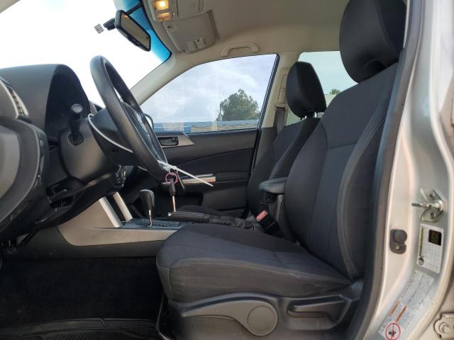 JF2SHBBC6BH728707 - 2011 SUBARU FORESTER 2.5X Srebrny zdjęcie 7