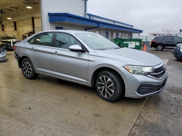 3VW5M7BU2RM090004 - 2024 VOLKSWAGEN JETTA S SILVER photo 4