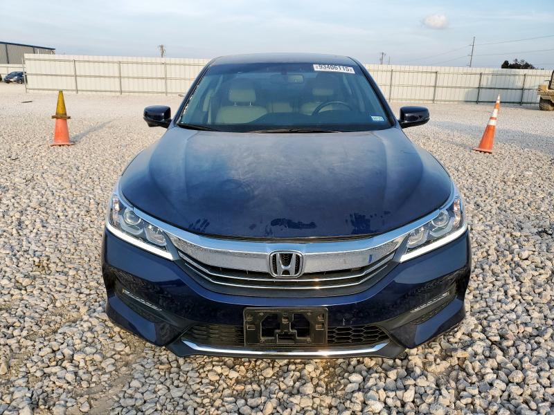 1HGCR3F82GA035680 - 2016 HONDA ACCORD EXL BLUE photo 5