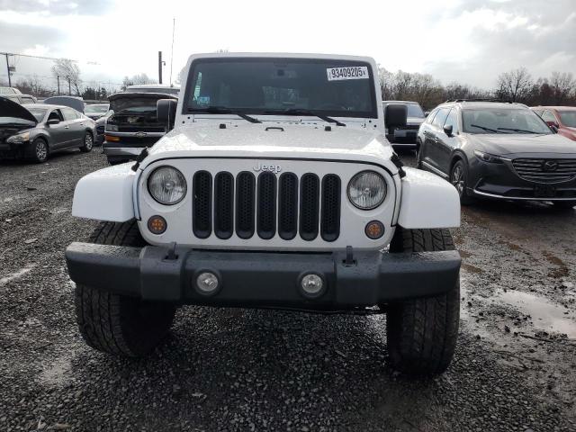 1C4HJWEG8EL103262 - 2014 JEEP WRANGLER U SAHARA 白色 照片 5