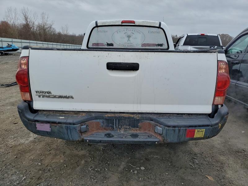 5TENX22N56Z215419 - 2006 TOYOTA TACOMA WHITE photo 6