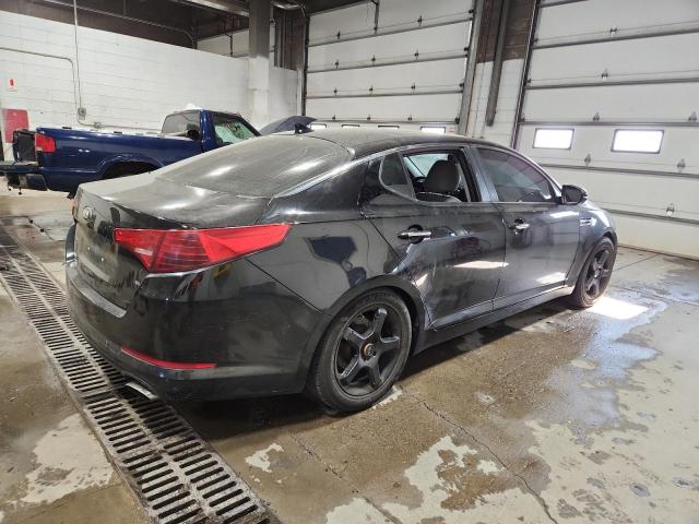 5XXGM4A79DG114265 - 2013 KIA OPTIMA LX BLACK photo 3