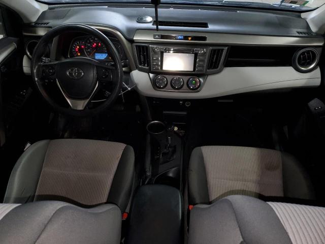 JTMBFREV2FJ043371 - 2015 TOYOTA RAV4 LE 银色 照片 8