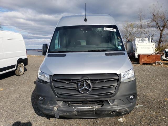 W1W4KBHYXRT192383 - 2024 MERCEDES-BENZ SPRINTER 2500 Gümüş foto 5