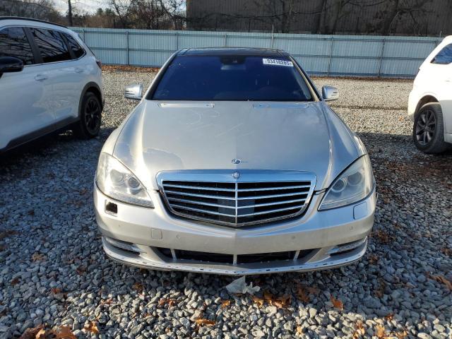 WDDNG9EB5CA476152 - 2012 MERCEDES-BENZ S 550 4MATIC SILVER photo 5