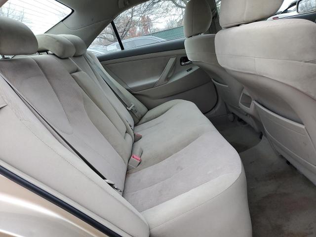 4T1BF3EK0BU603752 - 2011 TOYOTA CAMRY BASE ذهبي صورة 10
