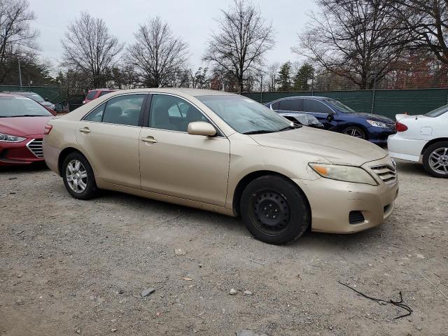 4T1BF3EK0BU603752 - 2011 TOYOTA CAMRY BASE ذهبي صورة 4