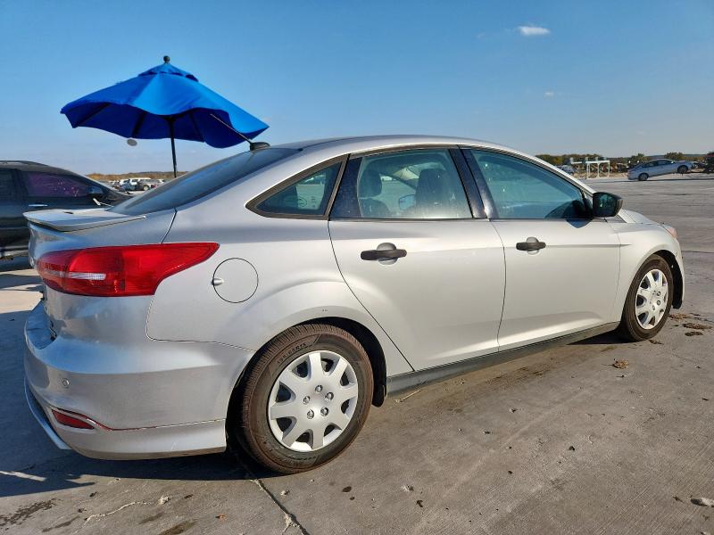 1FADP3E24GL306853 - 2016 FORD FOCUS S SILVER photo 3