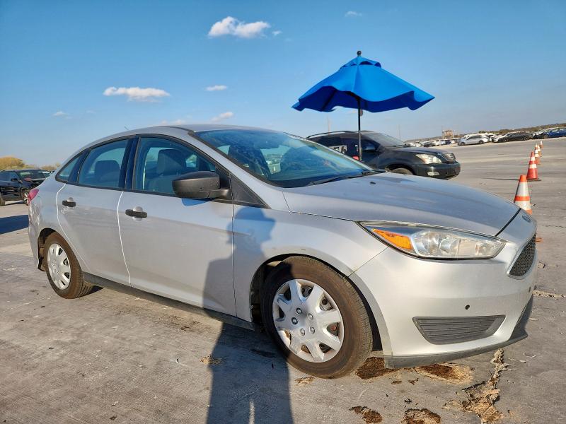 1FADP3E24GL306853 - 2016 FORD FOCUS S SILVER photo 4