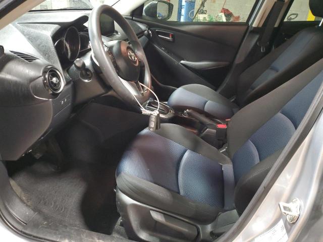 3MYDLBYV4JY327093 - 2018 TOYOTA YARIS IA SILVER photo 7