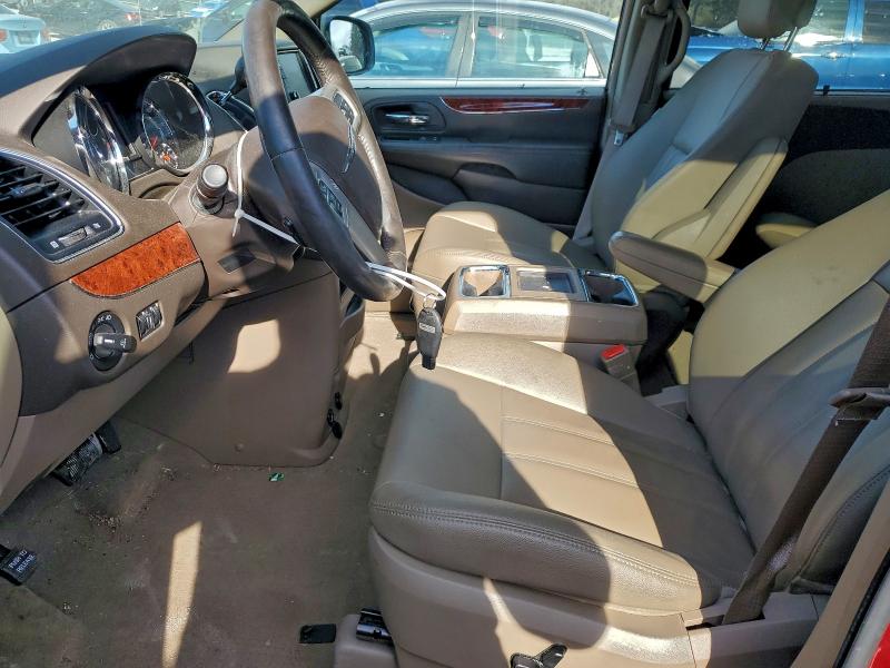 2C4RC1BG4GR112864 - 2016 CHRYSLER TOWN & COU TOURING 红色 照片 7