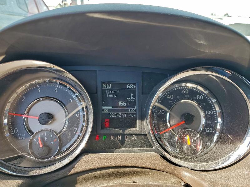 2C4RC1BG4GR112864 - 2016 CHRYSLER TOWN & COU TOURING 红色 照片 9