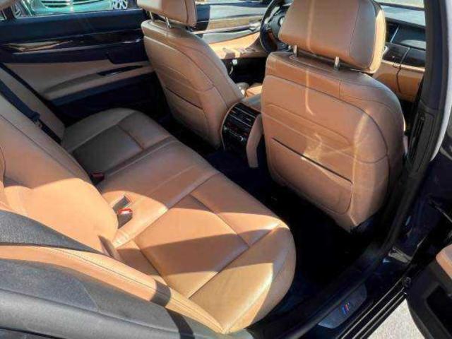 WBAYA8C52DD227644 - 2013 BMW 750 I GRAY photo 6