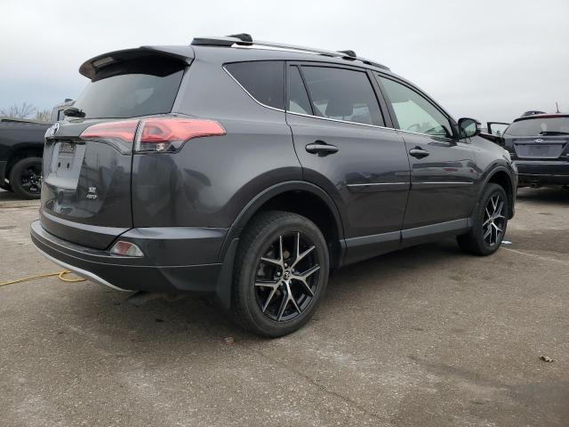 JTMJFREV3HJ161721 - 2017 TOYOTA RAV4 SE ნაცრისფერი ფოტო 3
