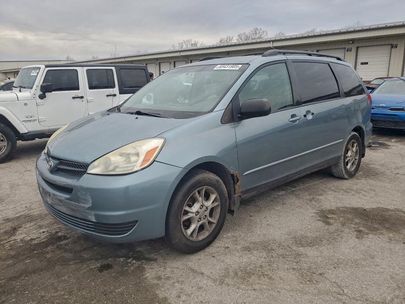 2005 TOYOTA SIENNA LE, 
